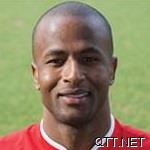 域茅夫 Stephane Zubar