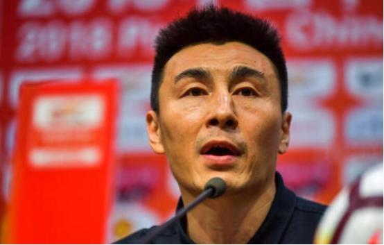 李玮锋离开天海之后终于有新动态！未来有望去新东家带队踢中超