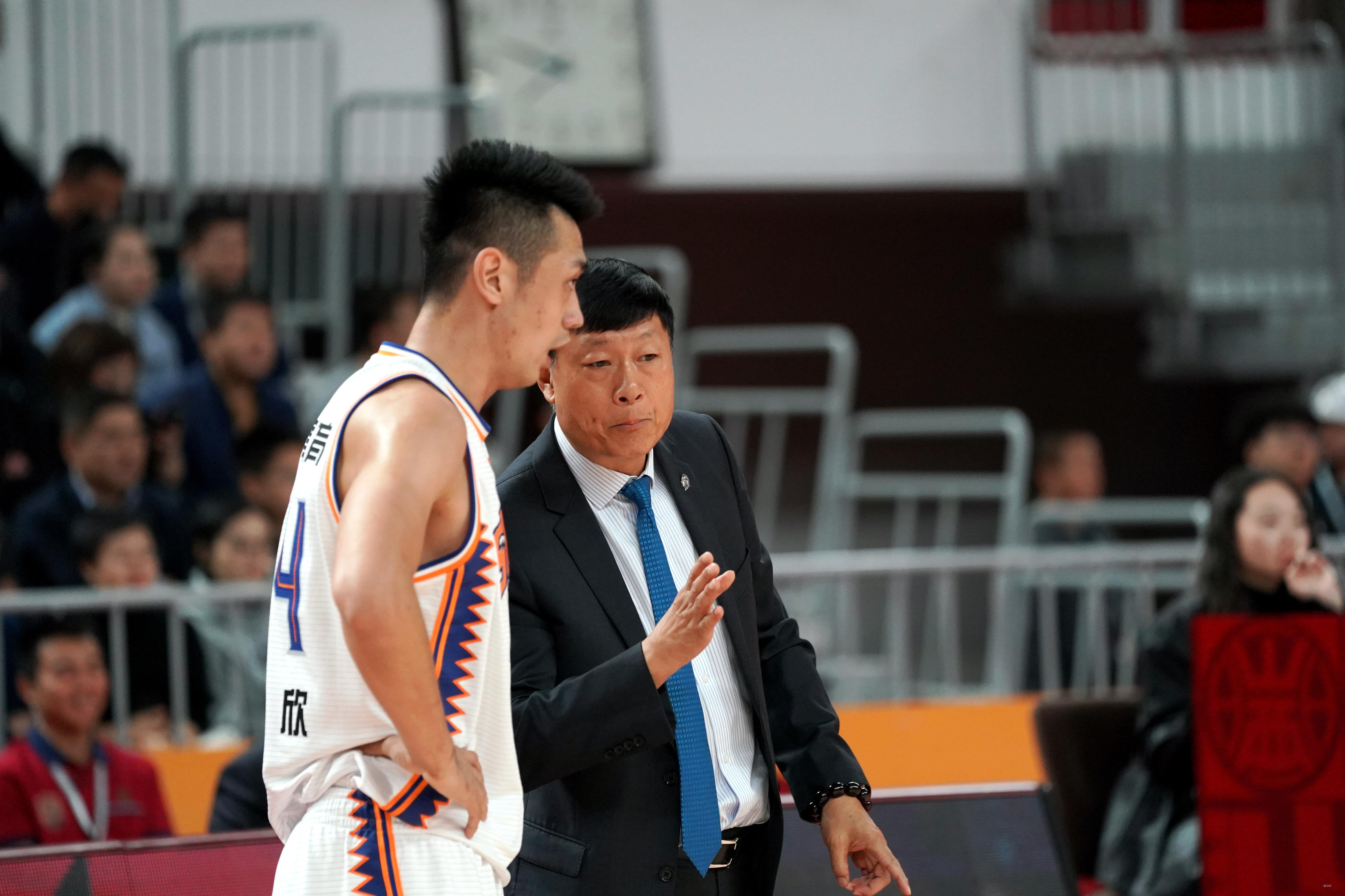 篮球——CBA常规赛：山西汾酒股份对阵上海久事