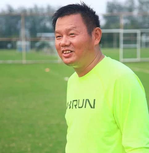 热足球教练猥亵队员事件始末 陈广红2项被控问题叫人羞