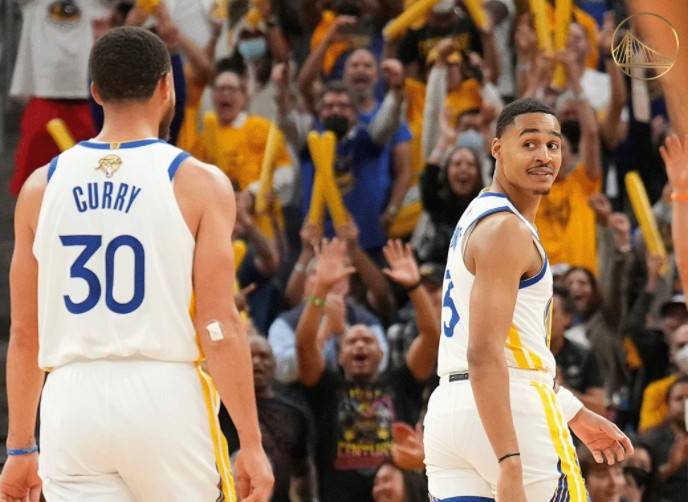 NBA总决赛：库里29 6，勇士107-88大胜绿军，双方总比分1-1