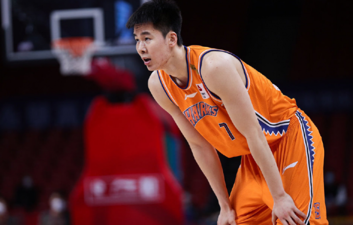 再次挑战NBA选秀！上海小将突然赴美，落地直奔球馆训练
