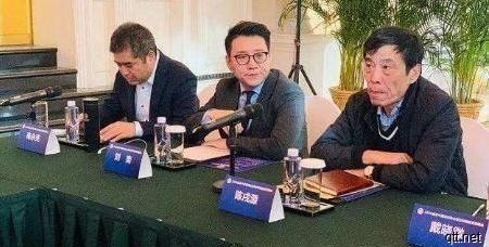 陈董事长说限薪不搞金元了，为何上港还续约年薪超2亿的奥斯卡？