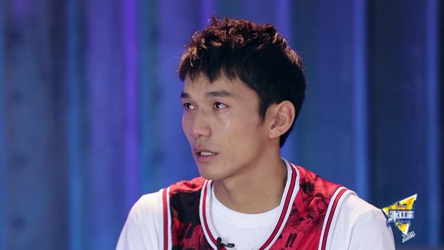 我要打篮球：178矣进宏秀罚球线扣篮，赢球却落选，但结局很暖心