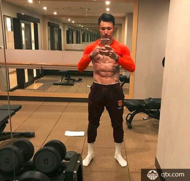 中国足球白斩鸡是谁？讽刺的是哪位国脚？