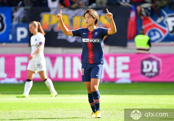 热王霜首秀世界波 造点 巴黎圣日耳曼女足5-1巴黎FC女足