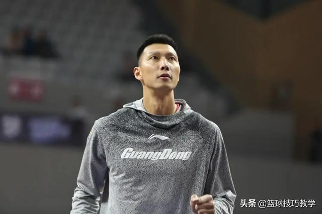广东宏远降薪，易建联损失1000万，CBA什么时候才能回来？