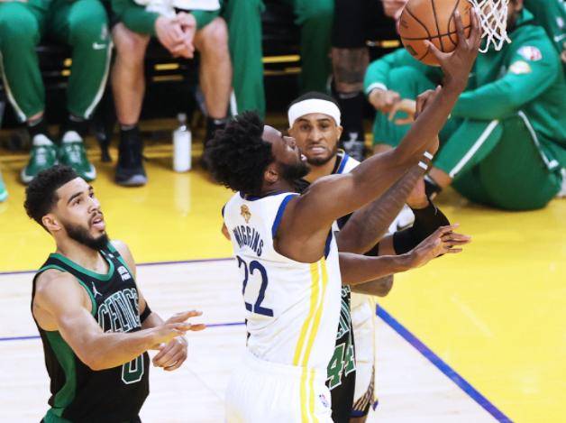 勇士连胜夺赛点，NBA收视火爆，全球刷屏