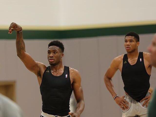 希腊男篮裁掉一名NBA球员，这下就看不到字母哥三兄弟一起打球了
