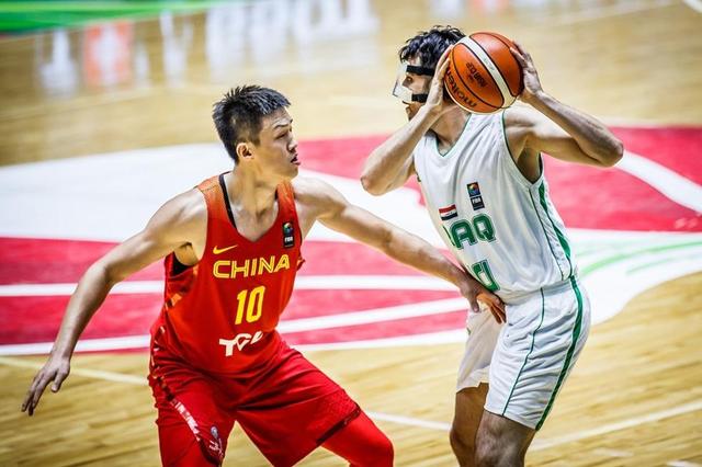 周鹏无缘世界杯 他一伤中国男篮19世界杯名单缩减至12人
