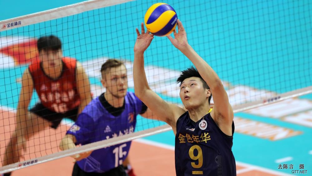 18/19男排超级联赛精英赛A组第三日赛事综述 上海队领跑积分榜