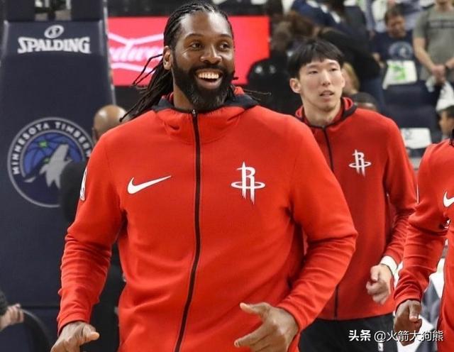 火箭豪组4中锋阵容！两双机器确认不再回归，5号位双塔轮换定调