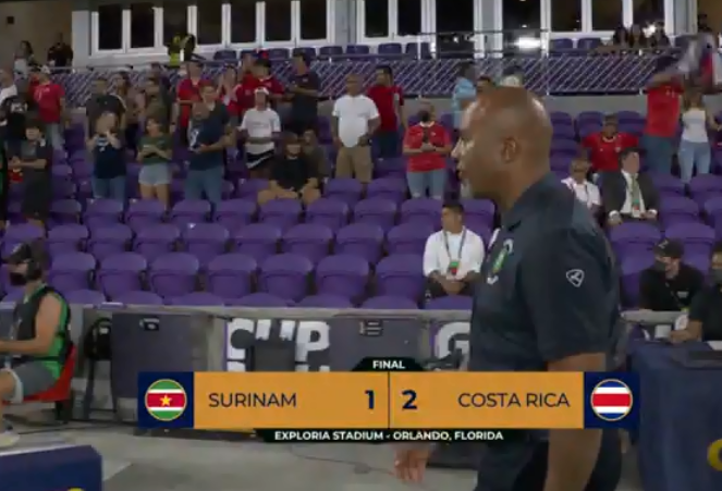 2-1！490万人口小国大逆转，成第5支出线球队，世界杯曾打爆国足