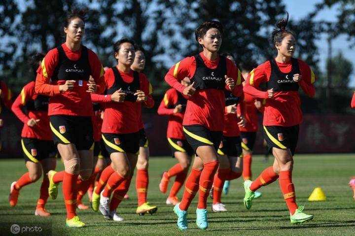 FIFA女足世界排名更新：中国女足升至世界第16，亚洲第4