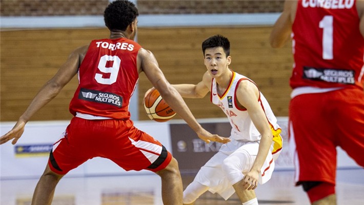 郭昊文34 11 11 中国国青获U19男篮世界杯首胜