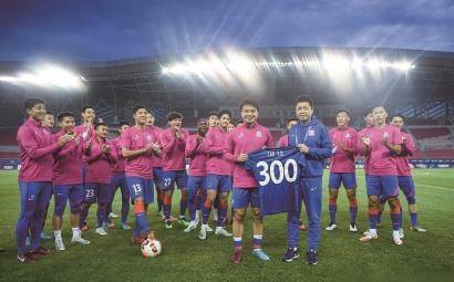 迎申花生涯300场里程碑，曹赟定：跟之前的200场没什么区别