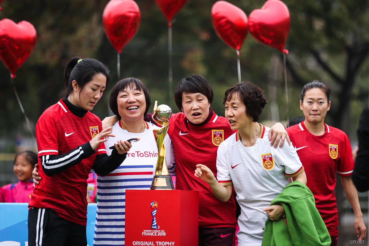 孙雯：总在想若99年我们拿了世界杯冠军，女足现在会怎样