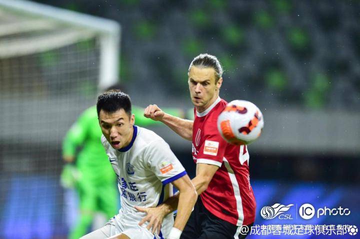 乔纳森、理查德首秀，成都蓉城0:0逼平沧州雄狮！