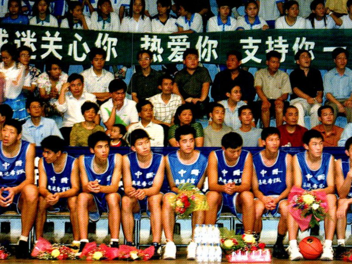 名记再讲老故事：19年前的男篮奥运希望队，真的成功了吗？