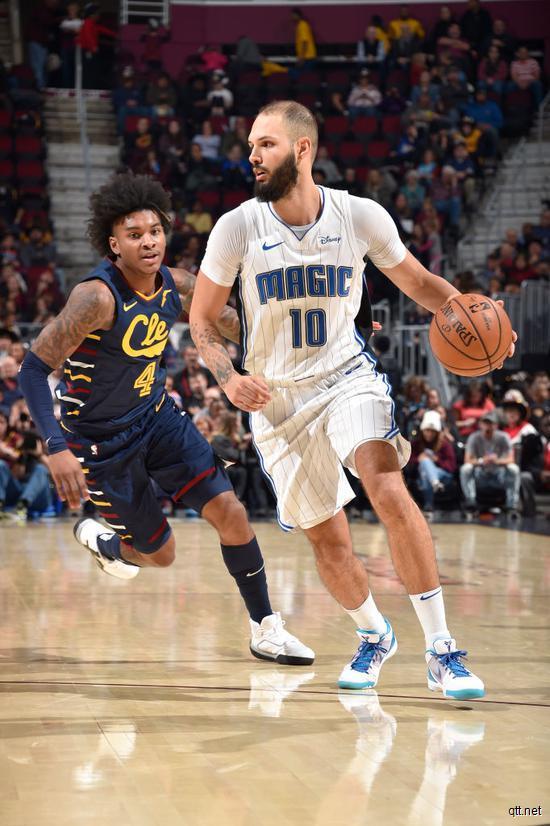 他不是水货状元！摆脱了伤病的富尔茨，NBA生涯本赛季才刚开始