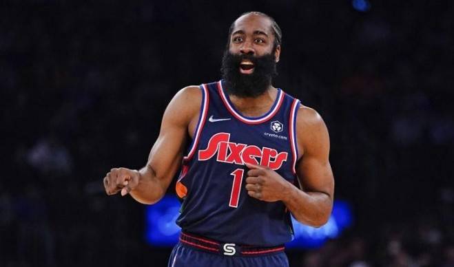 哈登贡献16分8板14助，超越雷吉-米勒升至NBA历史三分榜第三