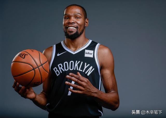 盘点NBA新赛季球员薪资排行榜前10位，库里领衔
