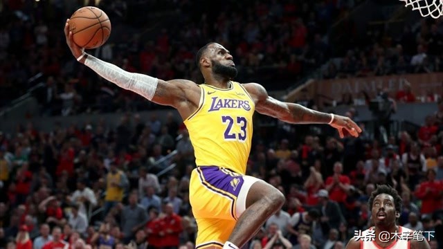 盘点NBA新赛季球员薪资排行榜前10位，库里领衔