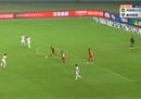 中超梅州客家1:0战胜河南嵩山龙门杨伊琳，以一记头球终结了十人河南队的四连胜。