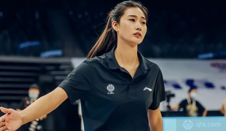 明德华兴女教练于红俊