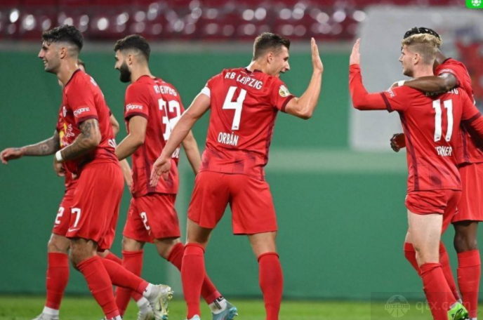 德国杯莱比锡8-0大胜FC条顿05