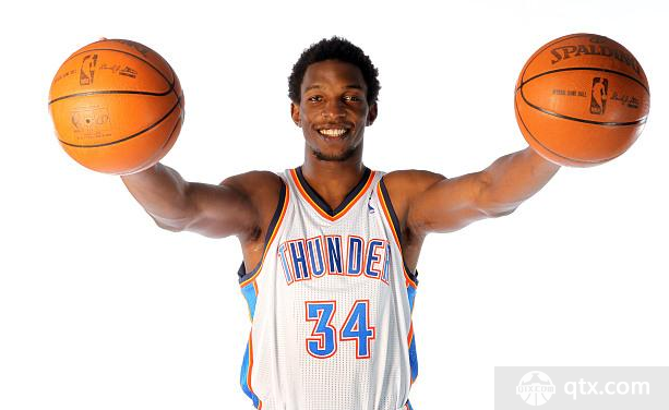前NBA榜眼塔比特前往青岛男篮试训 此前并未接受其他球队报价