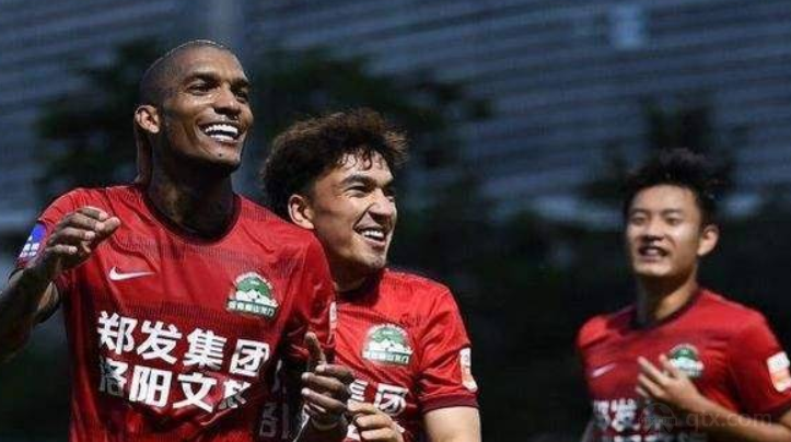 河南嵩山龙门队员们