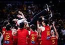 中国女篮教练郑伟谈到决赛中无畏的金兰队对阵美国队，不怕美国队放手一搏。