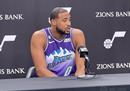 在NBA季前赛中，猛龙114-82击败爵士马尔卡宁，使得他的首秀20胜5负塔克发挥不佳。