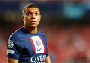 再说说Mbappé: Mbappé还是有不错的表现的。不知道说他会离队的人是怎么想的？