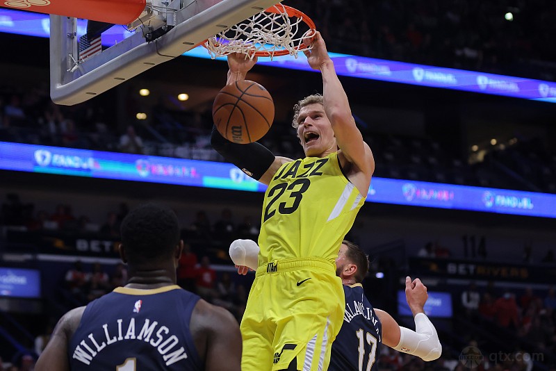 NBA常规赛爵士122-121鹈鹕