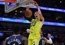 NBA爵士122-121鹈鹕常规赛三连胜。马克卡宁31分，麦科勒姆28分。