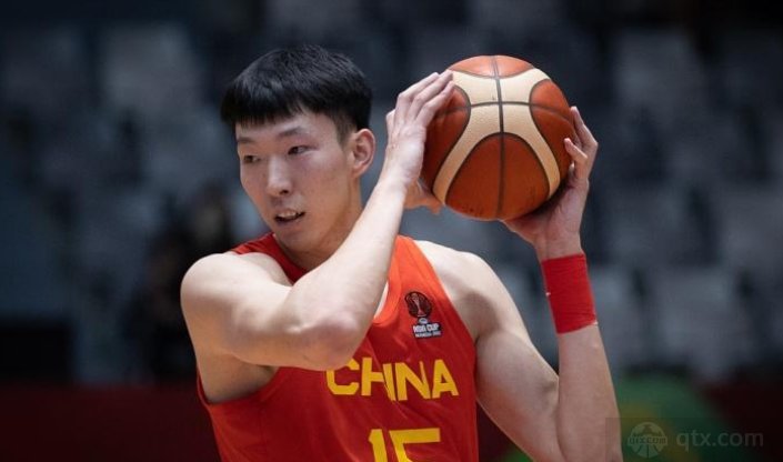 中国男篮领军人物周琦