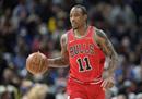 德玛尔·德罗赞职业生涯拿下2万分，NBA历史第50分。