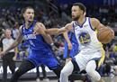 NBA勇士129-130魔术常规赛遭遇四连败。库里孔39分，萨格斯26分。