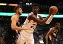 NBA开拓者VS太阳全程视频回放:太阳击败开拓者布克24分，三节出拳。