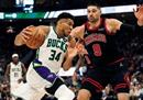 NBA常规赛雄鹿VS公牛视频回放。德玛尔·德罗赞拿下36分，率队获胜。