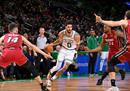 凯尔特人连续8场比赛投中16个三分球，创下NBA纪录。
