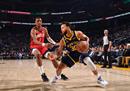 最新NBA比赛勇士120-101火箭维金斯36分，库里30分10助攻。