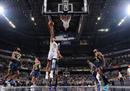 常规赛，NBA步行者双杀勇士库里孔连败勇士38分7篮板7助攻。