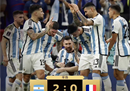 世界杯半场:阿根廷被法国梅西2-0逼平。
