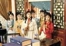 汉服、看剧、玩游戏……这届年轻人为何钟爱“国风”？