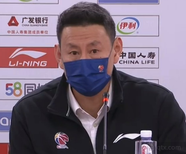 江苏男篮主教练李楠