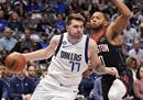 NBA独行侠129-114火箭丹西斯砍下35分12篮板13助攻独行侠五连胜。