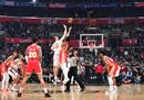 NBA快船108-112老鹰特雷-杨30分8助伦纳德29分。